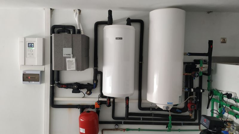COOLING - HEATING AND HOT WATER WITH 