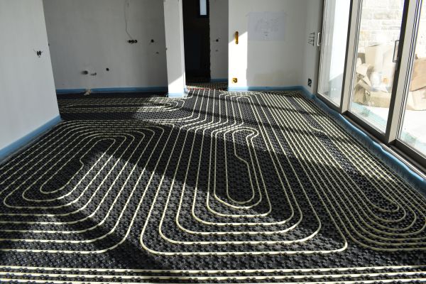 FLOOR HEATING INSTALLATION