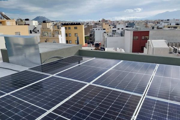 ΦΩΤΟΒΟΛΤΑΙΚΟΣ ΣΤΑΘΜΟΣ 36.85 kWp ΣΕ ΔΗΜΟΤΙΚΟ ΚΤΙΡΙΟ ΤΟΥ ΔΗΜΟΥ ΗΡΑΚΛΕΙΟΥ